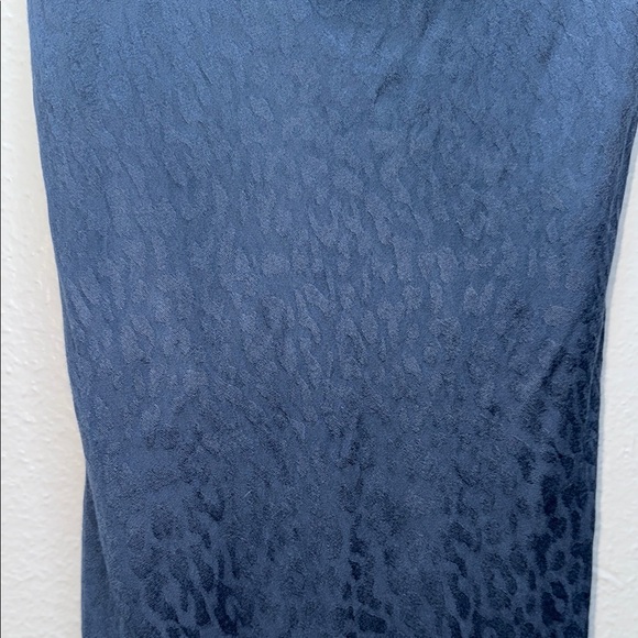 Style Rack Blue Ribbed Slip Dress for Night Out - Picture 3 of 9